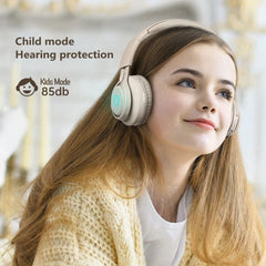 BT06C Bonito auricular inalámbrico para niños con micrófono y luz LED