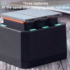 Cargador de Baterías Triple USB con Luz Indi...