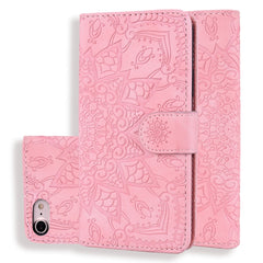 Estuche de cuero en relieve con diseño plega...