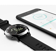 Lokmat MK18 Reloj inteligente resistente al agua con pantalla circular de 1,1 pulgadas