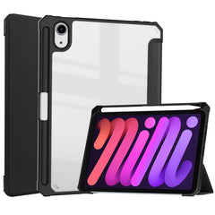 Estuche con tapa horizontal de tres pliegues...