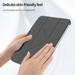 Estuche de cuero para tableta con deformació...