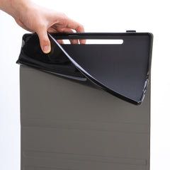 Estuche de cuero con teclado Bluetooth desmo...