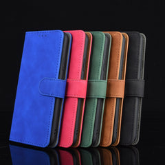 Estuche magnético de piel de becerro Skin Fe...