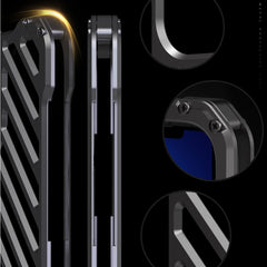 Estuche para teléfono con armadura transpira...