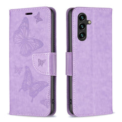 Estuche de cuero con estampado de dos maripo...