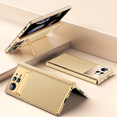 Estuche para teléfono de cuero liso con marc...