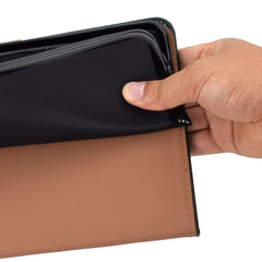 Estuche de cuero plano de color sólido horiz...