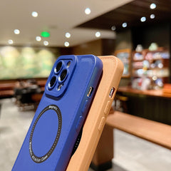 Estuche para teléfono con cordón magnético M...