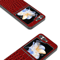 Funda para teléfono con borde negro y patrón...