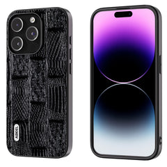 Funda para teléfono con borde negro y patrón...