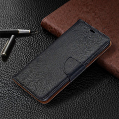 Estuche de cuero con tapa horizontal de colo...