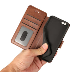 Funda de cuero con tapa horizontal y hebilla...