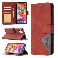 Estuche de cuero con tapa horizontal y hebil...