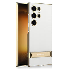 Funda para teléfono GKK Triumph de piel lisa...