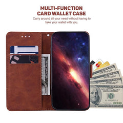 Funda para teléfono de cuero con relieve geo...
