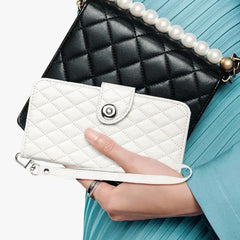 Funda de cuero con tapa y textura rombal par...
