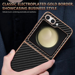 Estuche para teléfono con textura de fibra d...