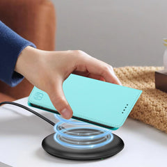 Estuche para teléfono de cuero con doble pli...