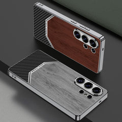 Funda para teléfono con revestimiento de cue...