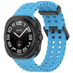 xDfind Ocean Hole Dual Buckle Silicone Watch...