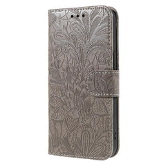 Funda de cuero tipo libro con relieve de flo...