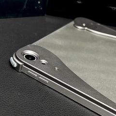 Funda híbrida para tablet de metal y acrílic...