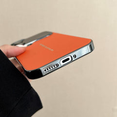 Funda con textura de cuero vegano tejido en ...