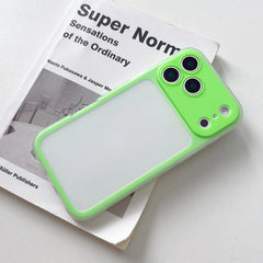Funda híbrida de TPU y PC con ventana grande...