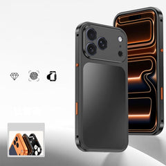 Funda para teléfono con marco metálico y heb...
