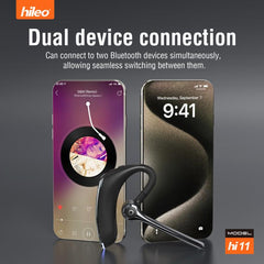 Auriculares intrauditivos con cancelación de ruido y función manos libres.