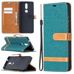 Estuche de cuero con textura de mezclilla a ...