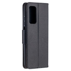 Estuche de cuero con tapa horizontal de colo...