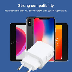 T087 20W USB-C / Type-C + Puertos USB Cargad...