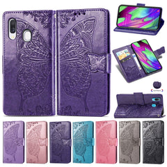 Funda de cuero con tapa horizontal en reliev...