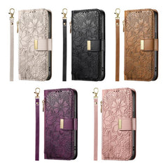 Cartera de piel con cremallera y estampado d...