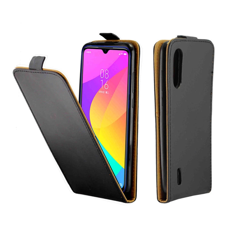 Estuche de cuero TPU + PU con tapa vertical ...