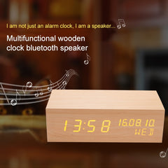 Altavoz Bluetooth con reloj de madera