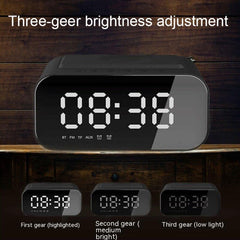 BT510 15W Reloj LED Carga inalámbrica Altavo...